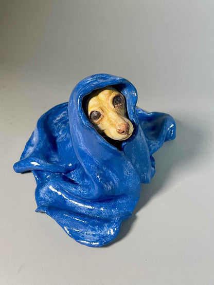 Escultura Madre Manta vista superior frontal, obra única de cerámica contemporánea