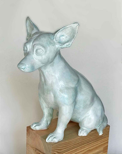 Escultura Maga II vista lateral izquierdo, obra única de cerámica contemporánea