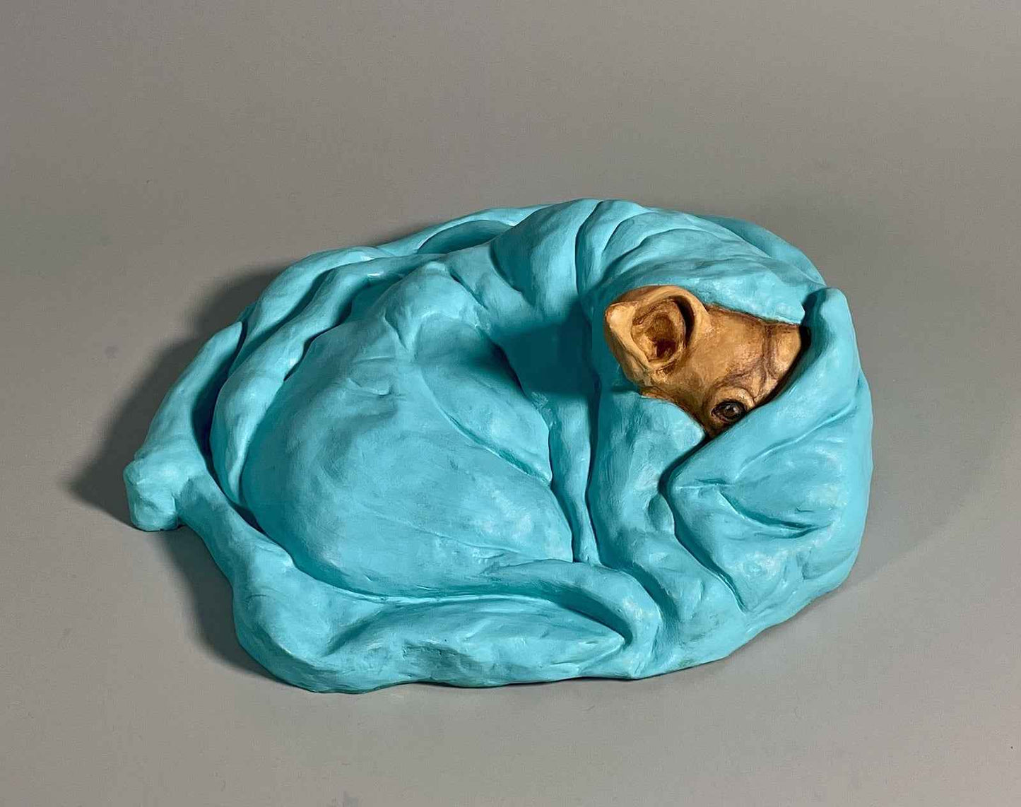 Escultura Presencia paraíso vista frontal, obra única de cerámica contemporánea